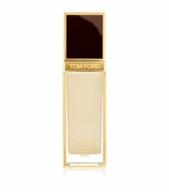 TOM FORD Shade And Illuminate Soft Radiance Foundation SPF 50 1.1 WARM SAND Foundations