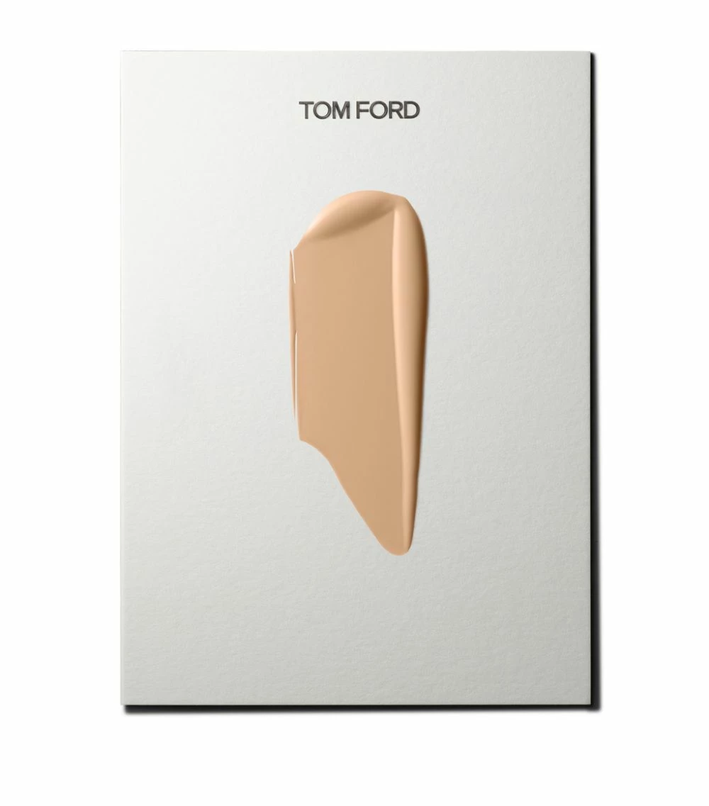 TOM FORD Shade And Illuminate Soft Radiance Foundation SPF 50 1.4 BONE Foundations 3 TOM FORD Shade And Illuminate Soft Radiance Foundation SPF 50 1.4 BONE Foundations - Image 3
