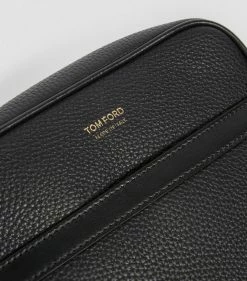 TOM FORD Small Leather Messenger Bag BLK BLK Messenger Bags 16 TOM FORD Small Leather Messenger Bag BLK BLK Messenger Bags -Tom Ford Store tom ford small leather messenger bag 15086190 25842272 1000