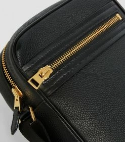 TOM FORD Small Leather Messenger Bag BLK BLK Messenger Bags 19 TOM FORD Small Leather Messenger Bag BLK BLK Messenger Bags -Tom Ford Store tom ford small leather messenger bag 15086190 25842290 1000